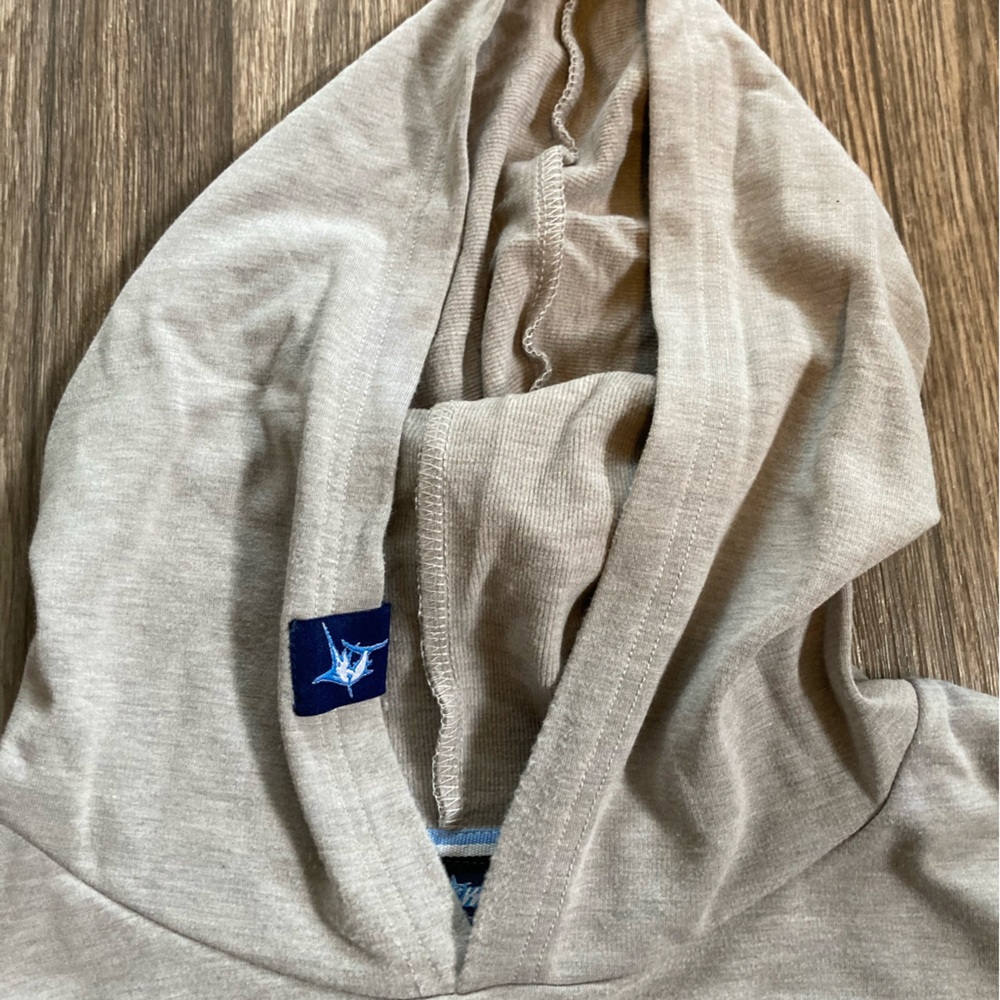 White Water-Performance Sweatshirt - Picture 4 of 4